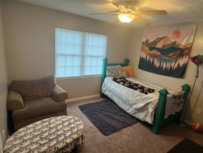 Building Photo - 322 N Ferne Clyffe Rd