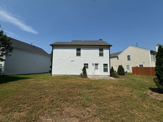 Building Photo - Fully Updated 4 Bedroom Home in Raleigh