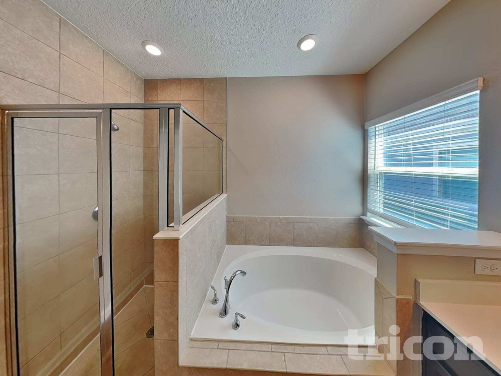 Building Photo - 154 Bloomfield Wy