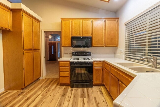 Building Photo - 3441 Lava Bed Ct