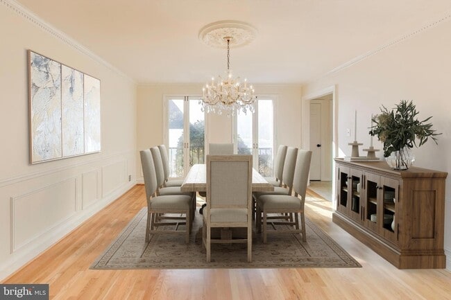 Building Photo - 4001 N Ridgeview Rd