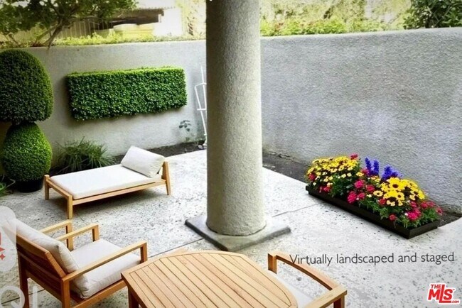 Building Photo - 351 N Hermosa Dr