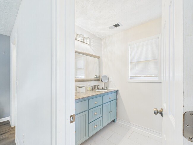 Building Photo - Beautiful Ranch Home for Rent – Top Schools, Prime Location!