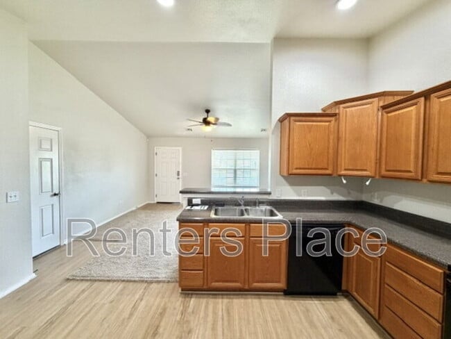 Building Photo - 25885 E 90th St S