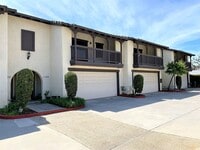 Building Photo - 1189 Strawberry Ln