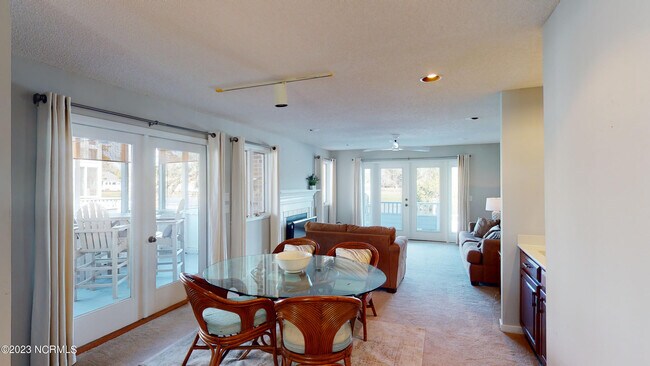 Building Photo - 1714 Deerfield Dr SW