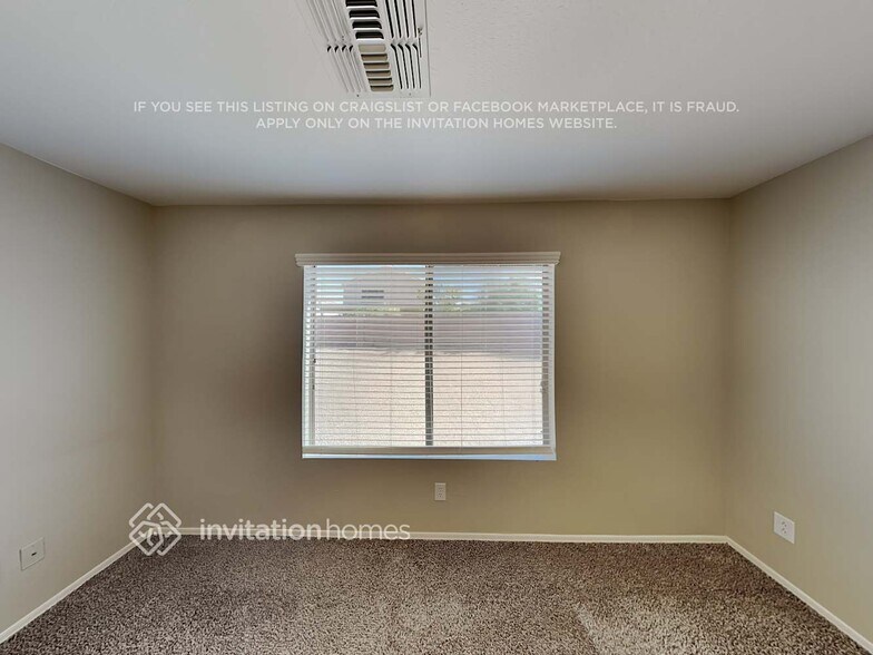 Building Photo - 2369 W Silver Creek Ln