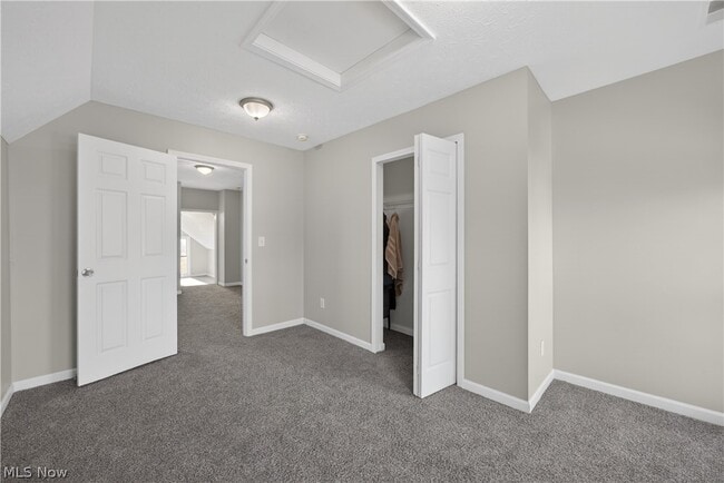 Building Photo - 1566 Winchester Ave