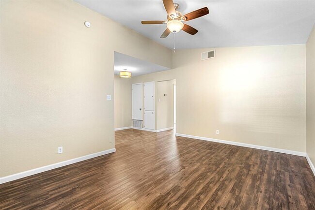 Building Photo - 401 Blackson Ave