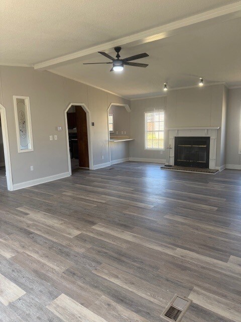 Building Photo - 1008 Pin Oak Ln