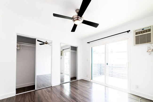 Building Photo - 319 Heliotrope Dr