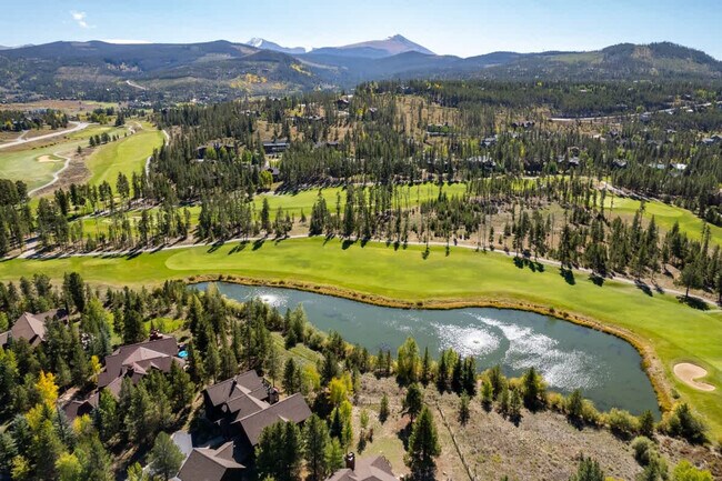 Building Photo - 195 Marks Ln