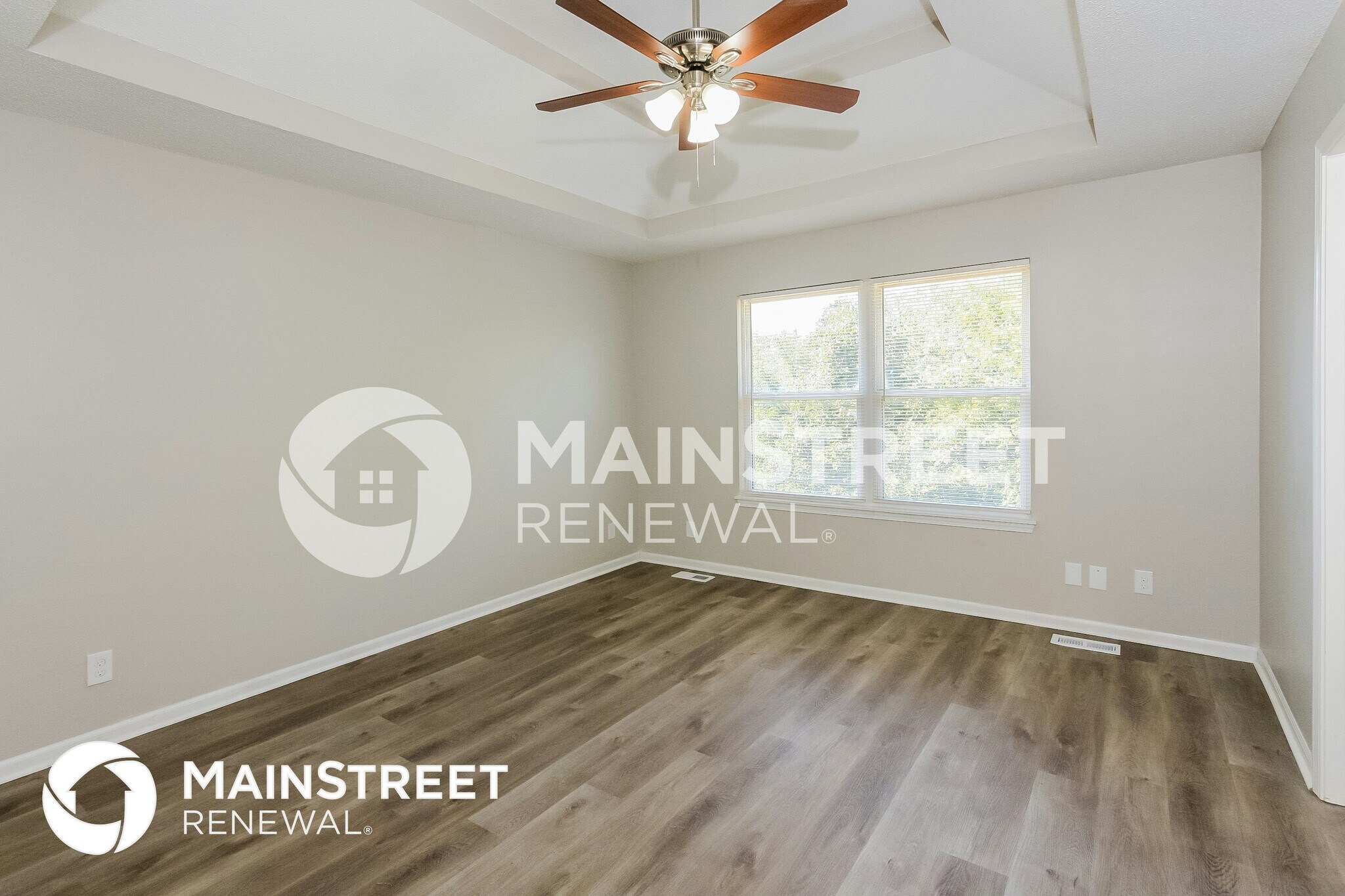 Building Photo - 11210 N Ditman Ave