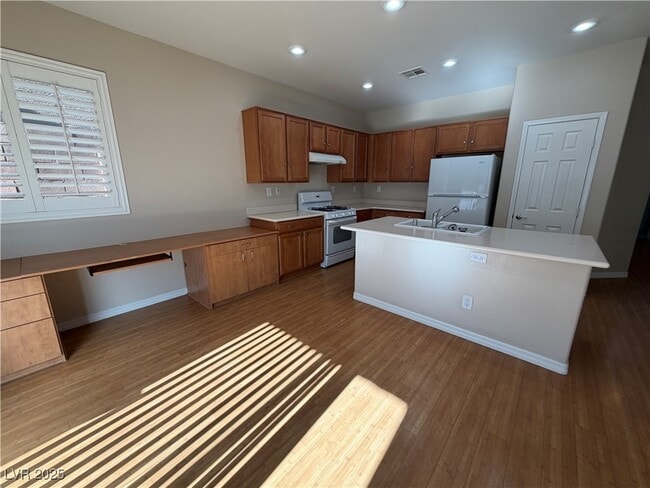 Building Photo - 9233 W Sunny Oven Ct