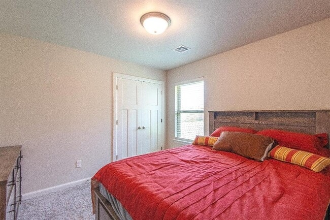 Building Photo - 2244 E Kellan Ct Terrace