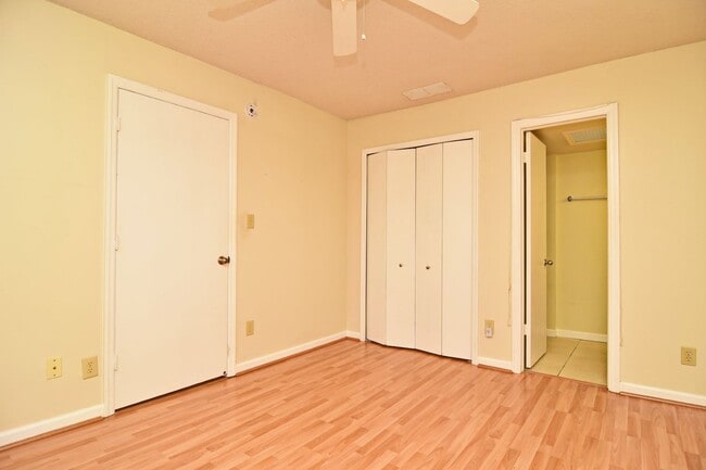 Building Photo - 2 Bed 2 Bath Audubon Place Condo