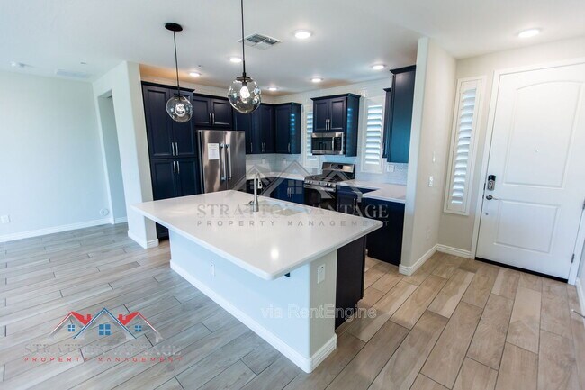 Building Photo - 5100 E Rancho Paloma Dr