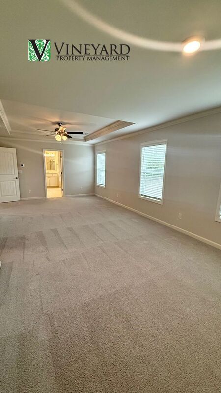 Building Photo - 5295 Blue Mountain Ln
