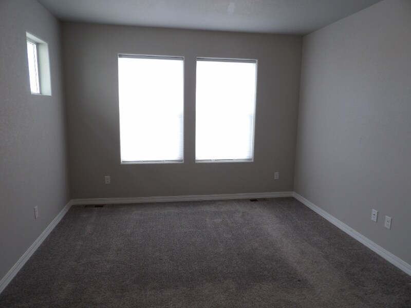 Building Photo - 11260 Feliz Wy