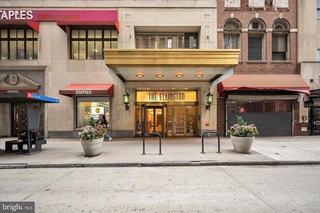 Building Photo - 1500 Chestnut St