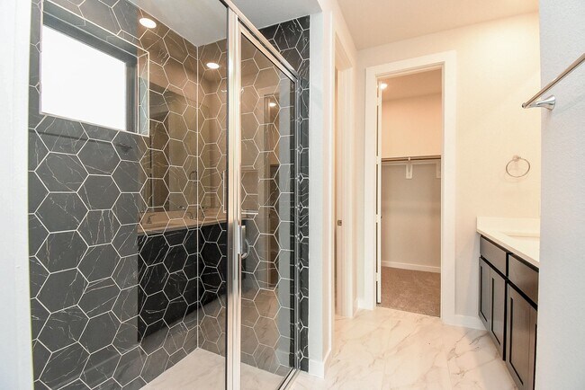 Building Photo - 3322 Verdant Ln