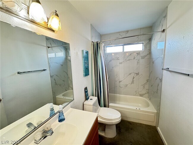 Building Photo - 7267 Sixshooter Dr