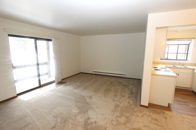 Building Photo - 419 Berkshire Dr