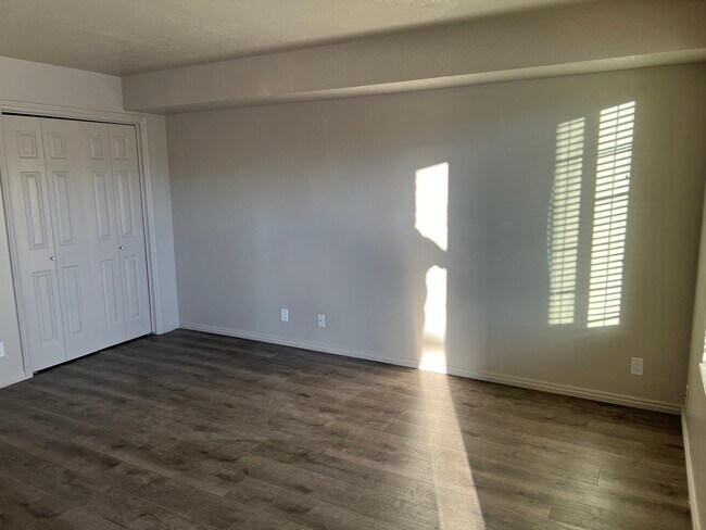 Building Photo - 1427 W 1650 N