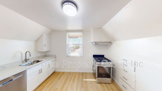 Building Photo - 3619-3619 San Leandro St