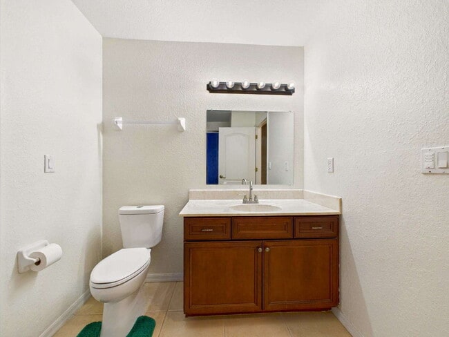 Building Photo - Furnished 4-Bedroom Home with Private Pool...