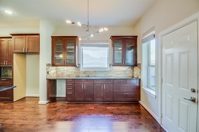 Building Photo - 17106 Rainier Creek Dr