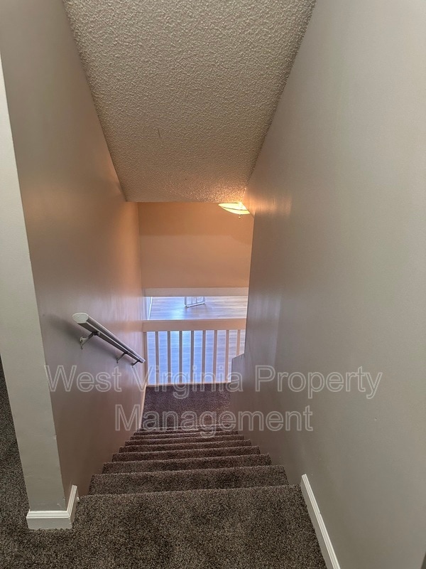 Building Photo - 104 N 8th St
