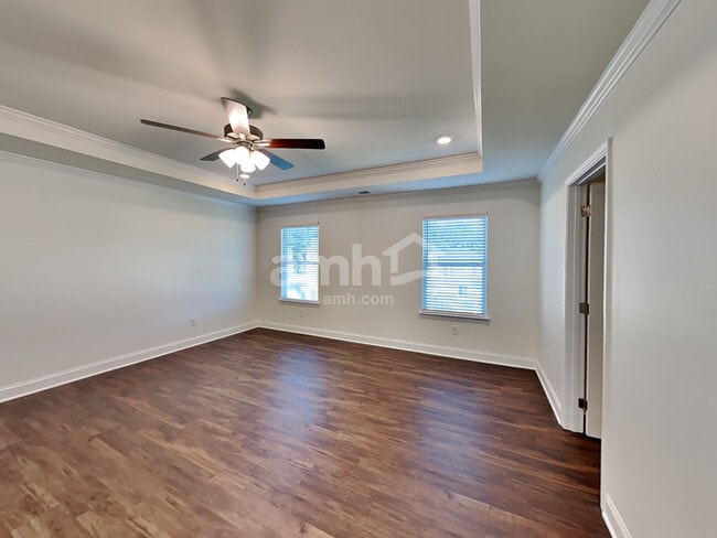 Building Photo - 788 Carnaby Ln