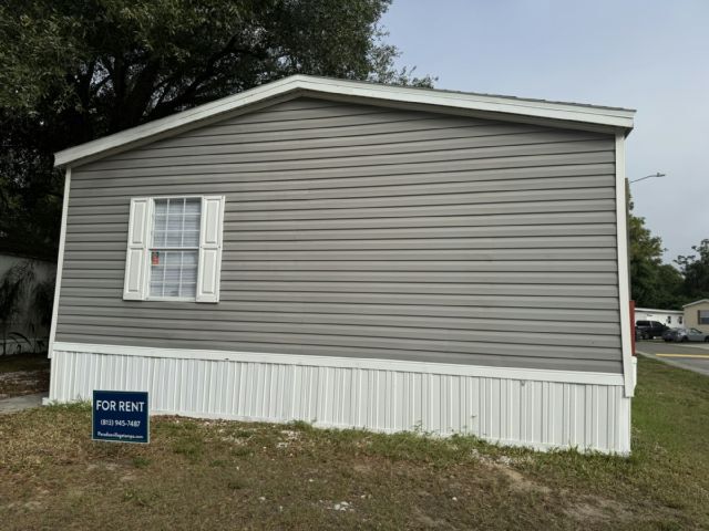 Building Photo - 9435 Sunset Dr