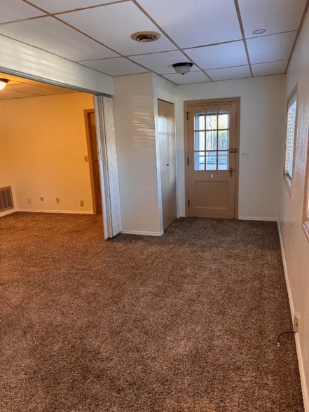 Building Photo - 1125 E Broadway St