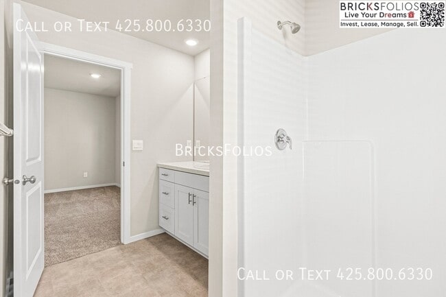 Building Photo - 4237 Pronghorn Pl