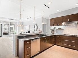 Building Photo - 7600 Landmark Way