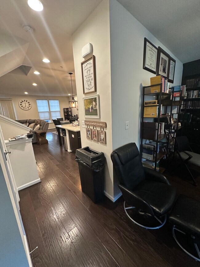 Building Photo - 5640 Scott Ridge Pl