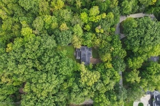 Building Photo - 3812 Ellendale Rd