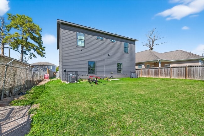 Building Photo - 4624 Maggie St