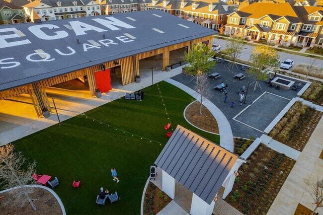 Building Photo - 1313 Trailblazer Wy