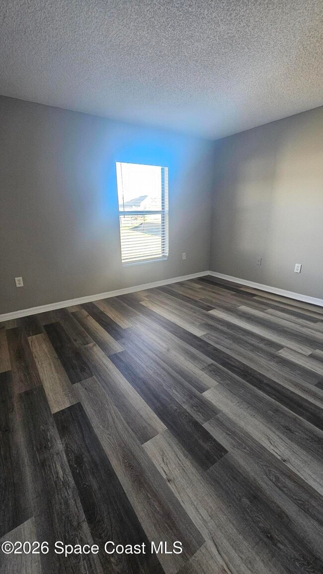 Building Photo - 249 Americana Blvd NE