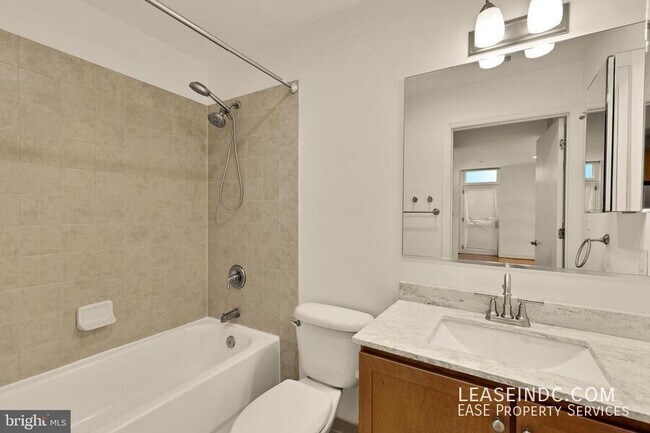 Building Photo - 150 V St NW