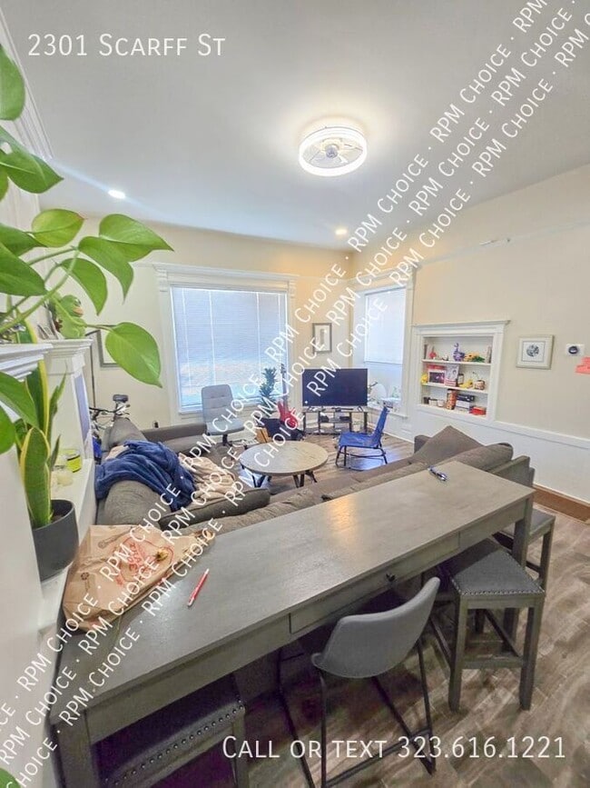 Building Photo - 2301 Scarff St