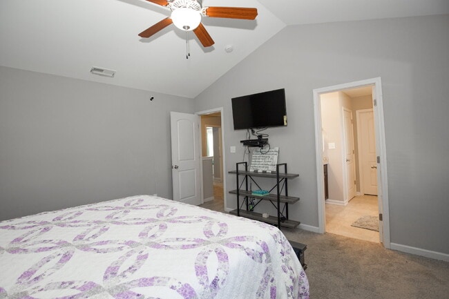 Building Photo - 3028 Helmsman Dr