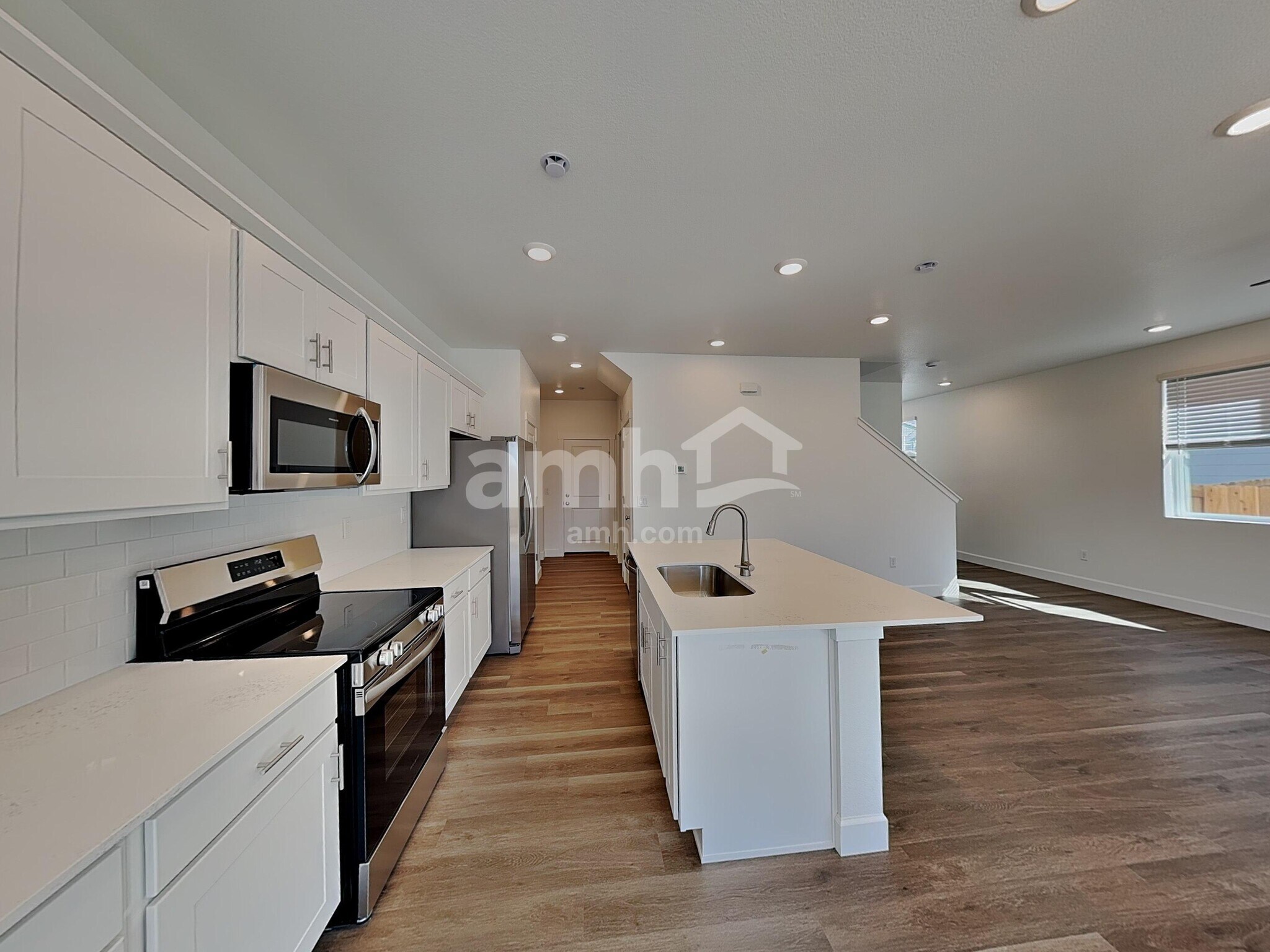 Building Photo - 10065 Abilene St