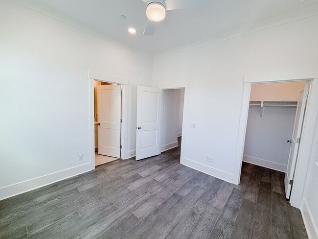 Building Photo - 16 Nats Ct