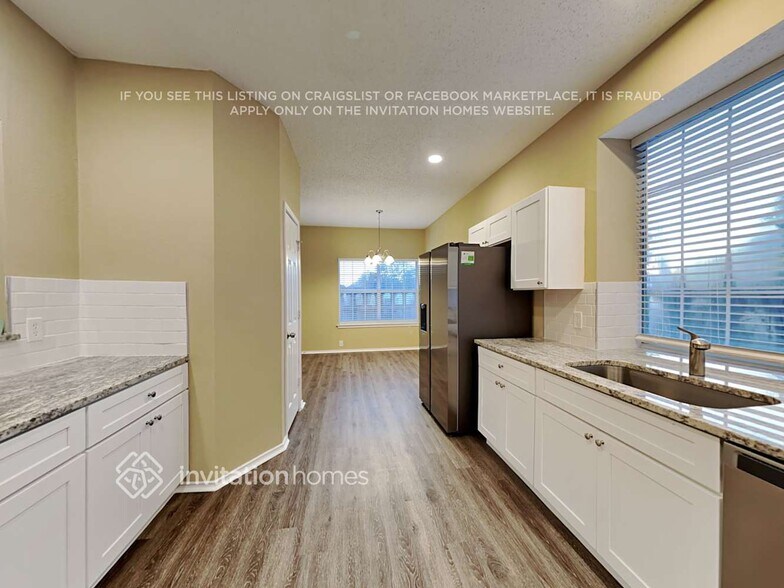 Building Photo - 1301 Woodthorpe Dr