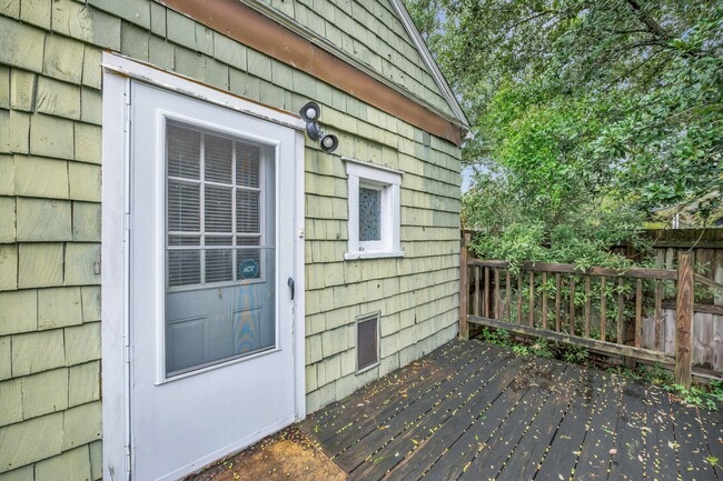 Building Photo - 212 N 16th St