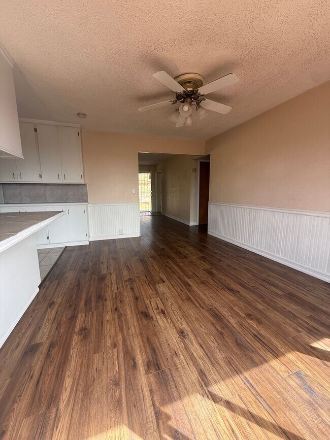 Building Photo - 357 Canyon Highlands Dr